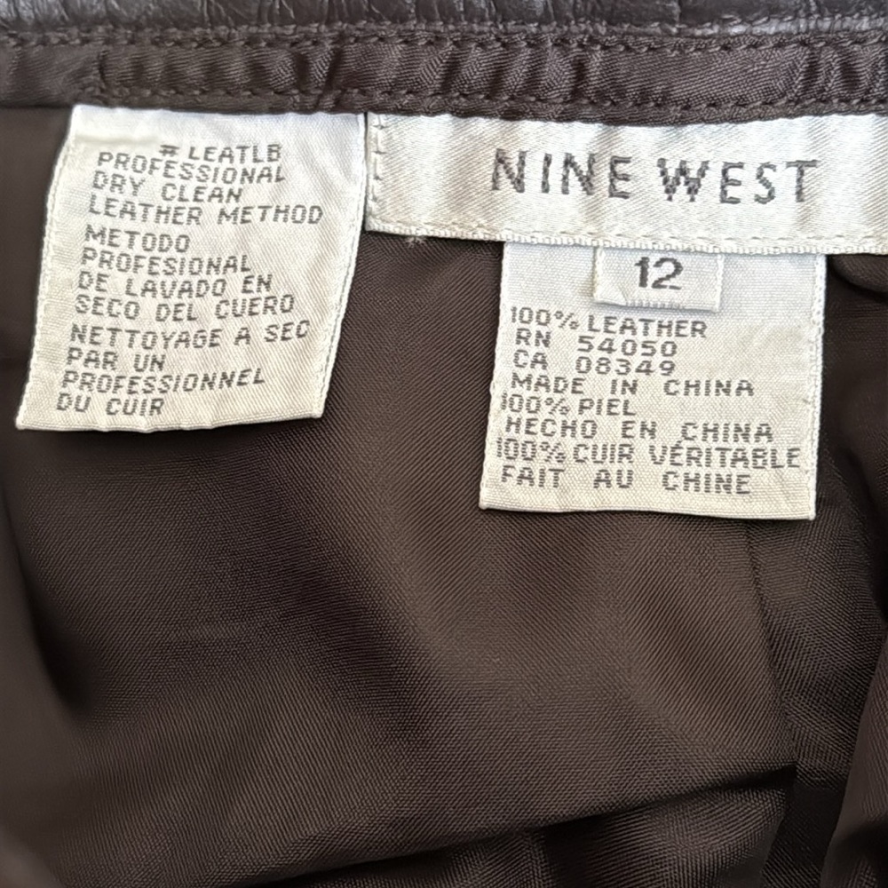 Nine West Vintage Dark Brown Straight Leg Leather Pants Sz 12. Great Condition - Picture 5 of 6